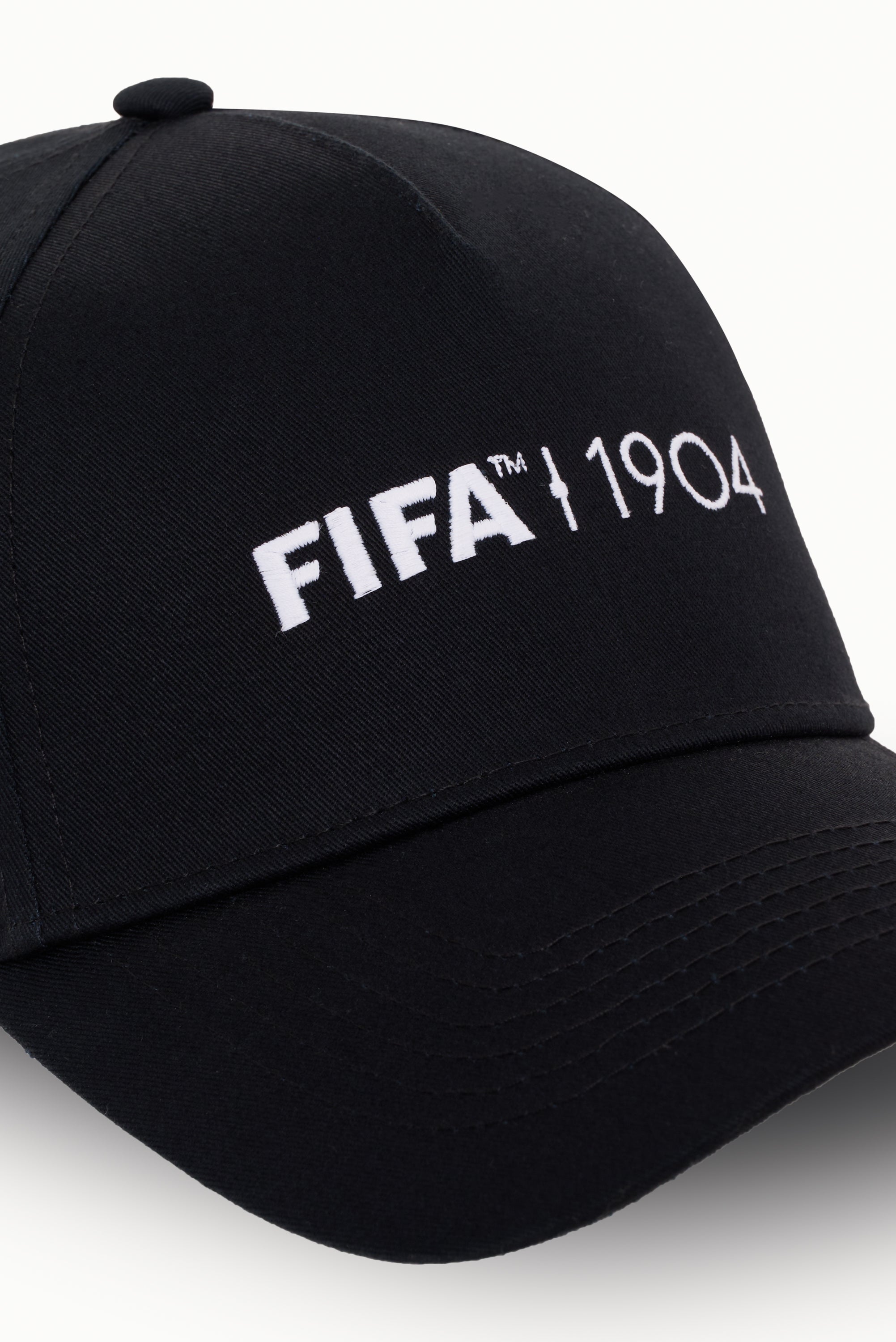 ACCESSORIES – FIFA 1904